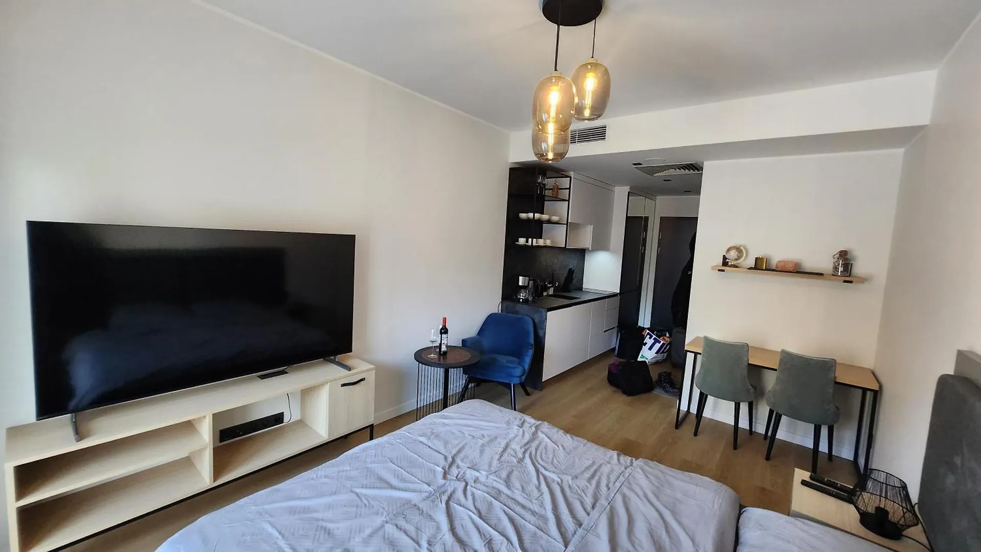 Urocze Gniazdko W Centrum Poznania Poland